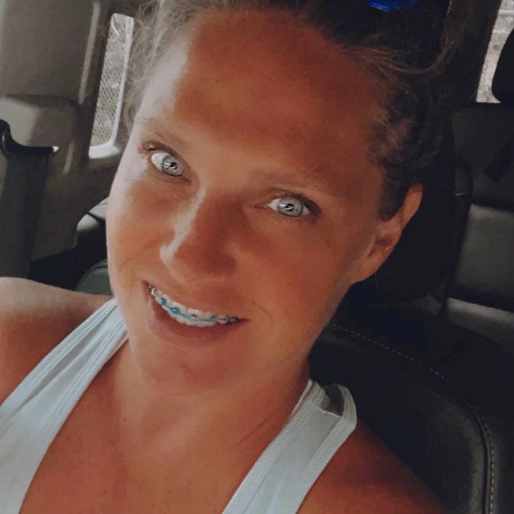 Meet your Posher, Ami